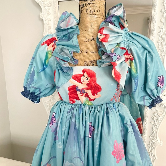 New York Couture PART OF THIS WORLD Print Dreamy Ruffle Trim Puff Sleeve Dress - Picture 5 of 6